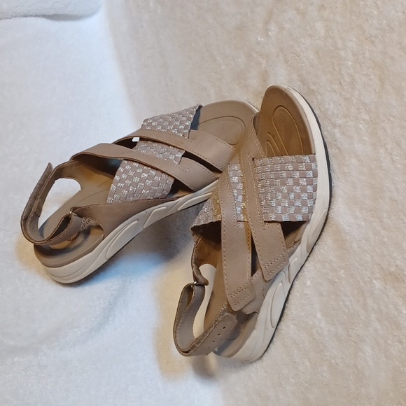 Earth Spirit sandals women's size 8 tan - Picture 1 of 6
